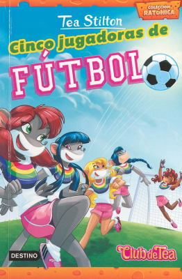 Cinco jugadoras de fútbol