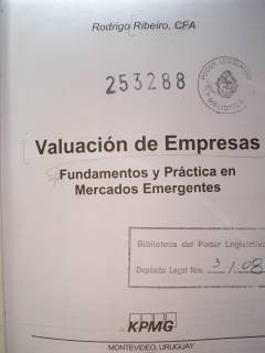 Valuación de empresas : fundamentos y práctica en mercados emergentes