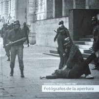 Fotógrafos de la apertura : Camaratres : Uruguay 1983-1985